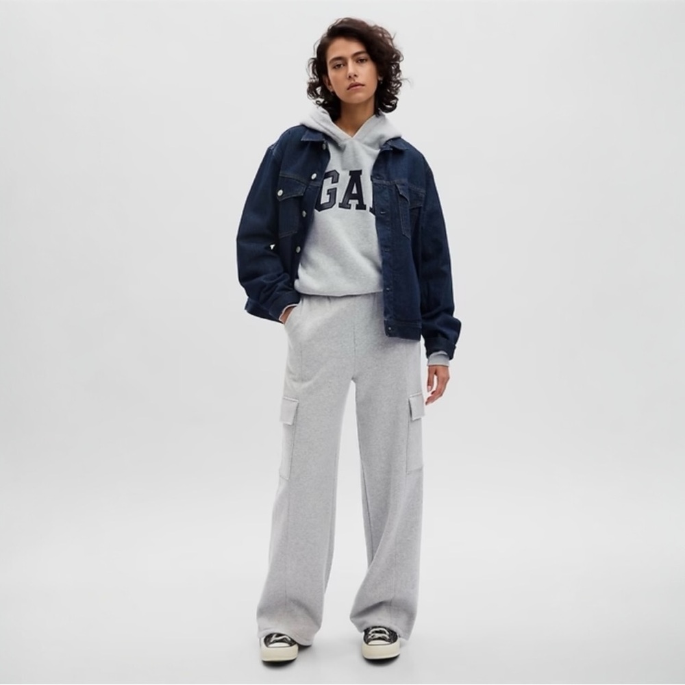 GAP Petite Soft Cargo Sweatpants